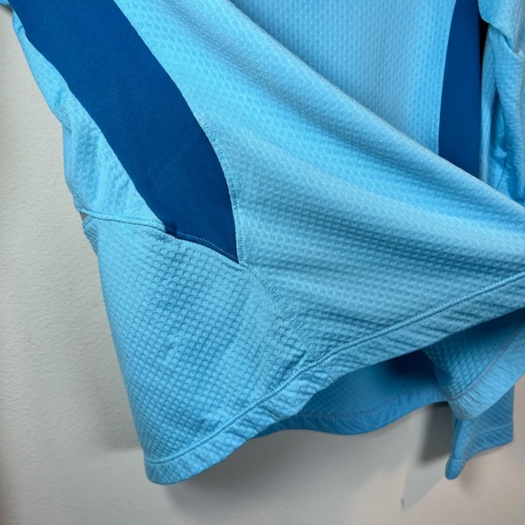 Saucony Womens Athletic 1/4 Zip Pullover Shirt Top Blue Running Reflective Small - Picture 10 of 15